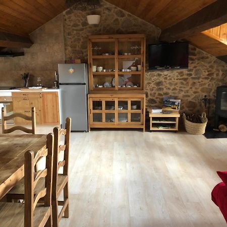 Charmant Appartement Dans Le Village/Coqueto Apartamento En El Pueblecito La Cabanasse מראה חיצוני תמונה