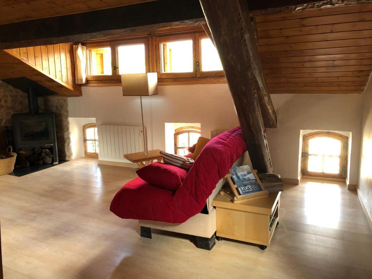 Charmant Appartement Dans Le Village/Coqueto Apartamento En El Pueblecito La Cabanasse מראה חיצוני תמונה