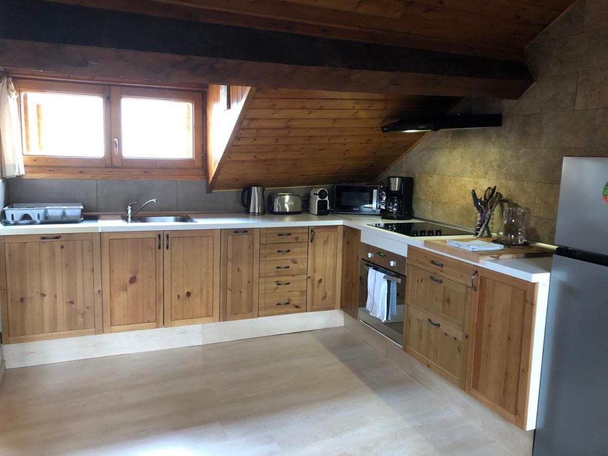 Charmant Appartement Dans Le Village/Coqueto Apartamento En El Pueblecito La Cabanasse מראה חיצוני תמונה