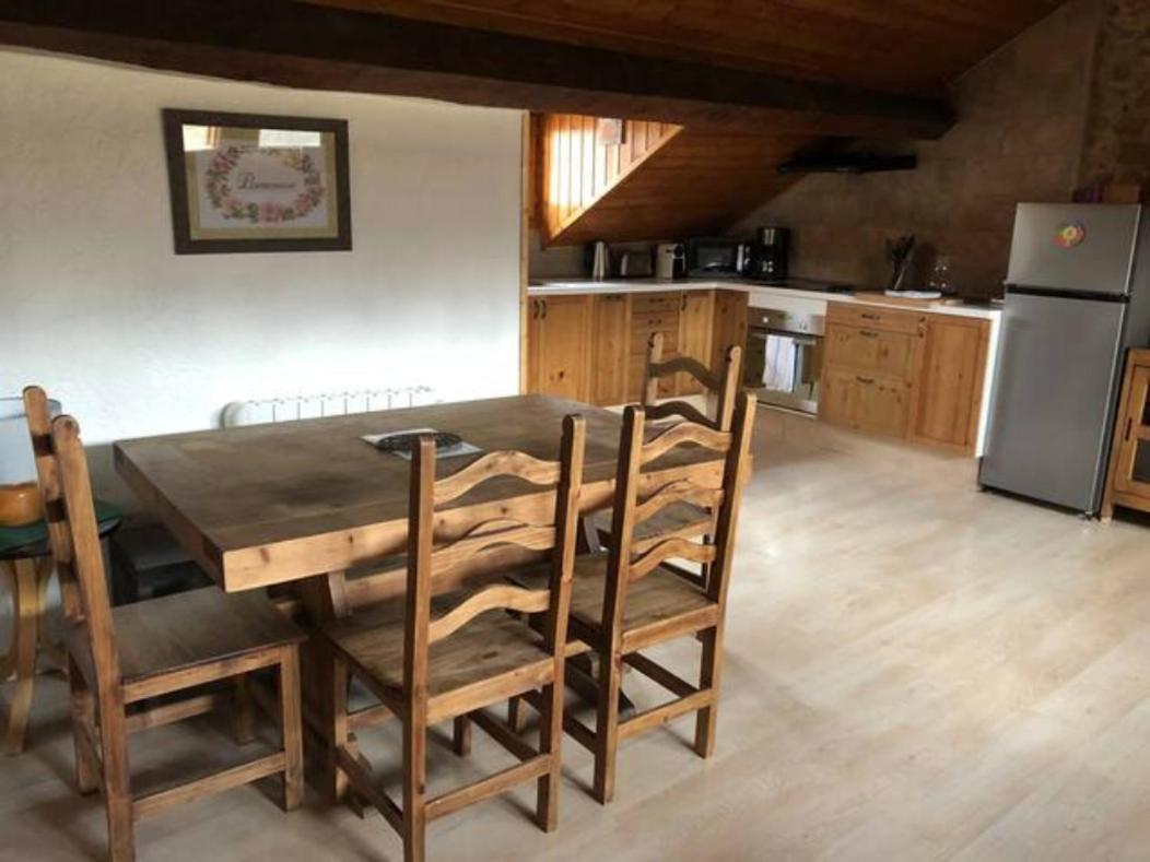 Charmant Appartement Dans Le Village/Coqueto Apartamento En El Pueblecito La Cabanasse מראה חיצוני תמונה