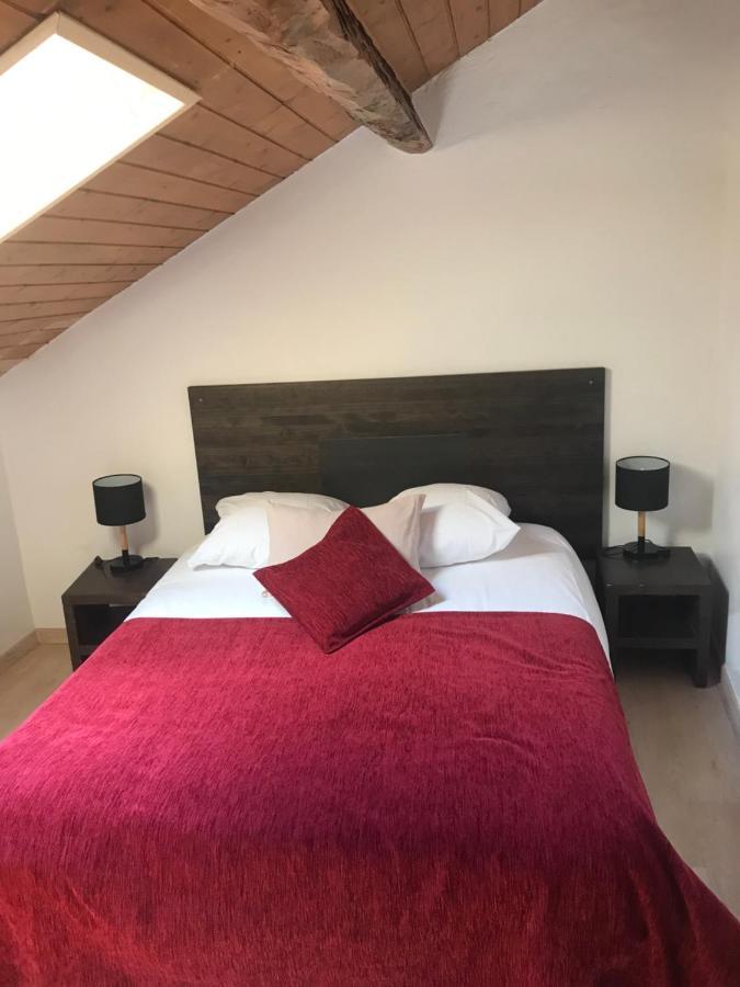 Charmant Appartement Dans Le Village/Coqueto Apartamento En El Pueblecito La Cabanasse מראה חיצוני תמונה
